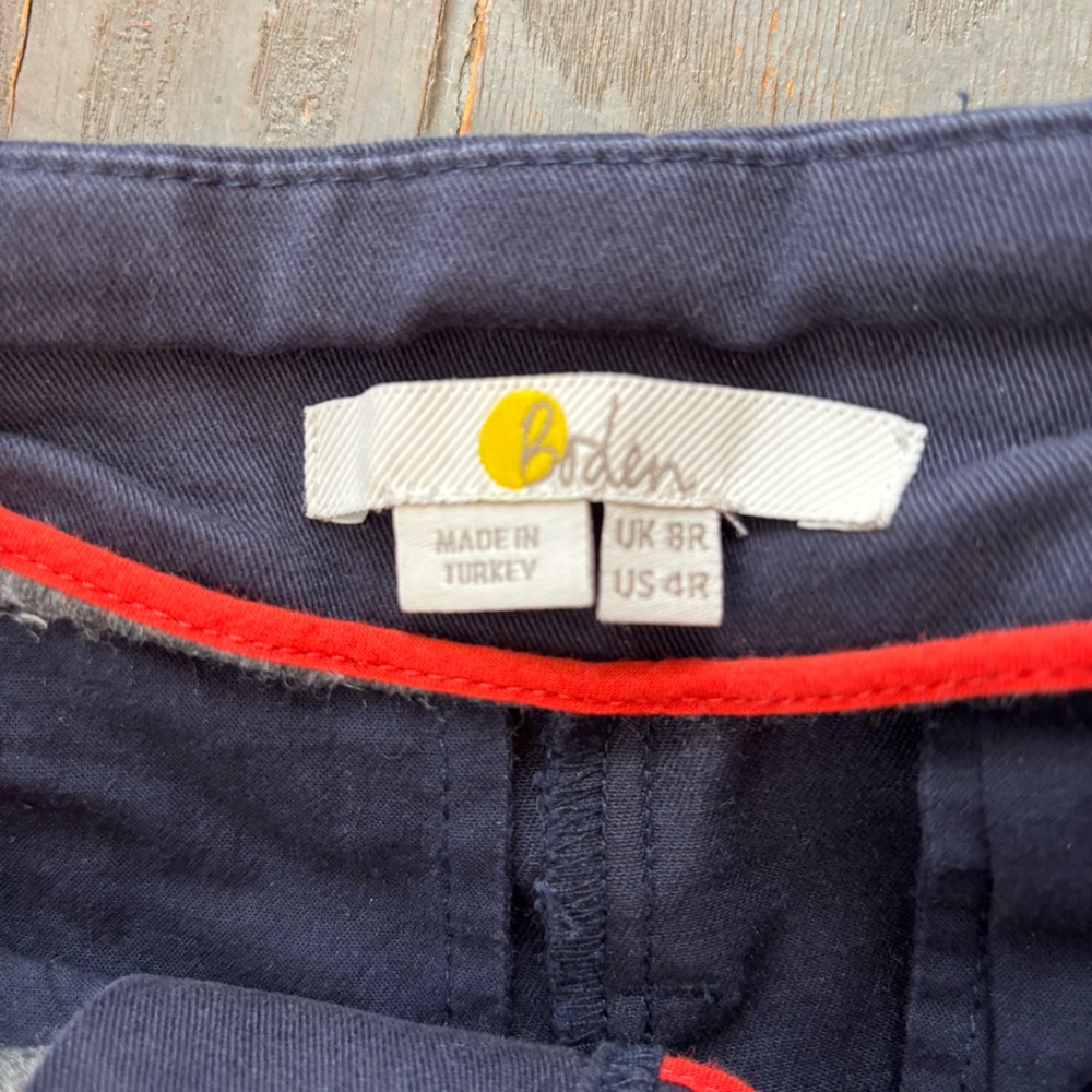 Boden Navy crop Tie-Waist Pants | size 4 - Picture 5 of 5